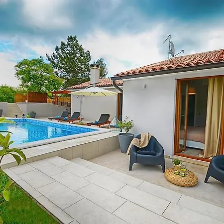 Villa Casa Terra Magica Pićan